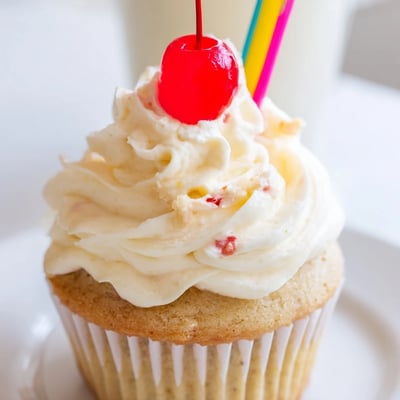 Banana Milkshake Cupcakes